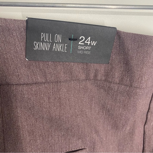 NWT Maurices Pull On Skinny Ankle Pant 24W short - Picture 5 of 8